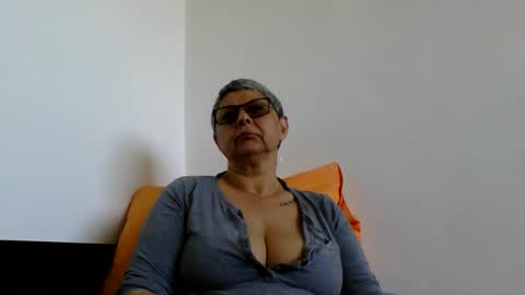 Black Widow online show from 05/16/26, 12:04