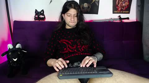 Dave online show from 12/07/24, 06:48