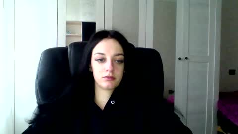 Ivy online show from 01/17/25, 01:24