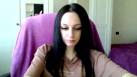 Ivy online show from 02/09/25, 02:07