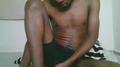 Snapshot of blackzilian_ chatting on 09/30/25, 08:41 HASSAN online show from 09/30/25, 08:41