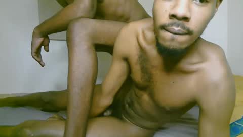 Snapshot of blackzilian_ chatting on 11/07/25, 10:21 HASSAN online show from 11/07/25, 10:21