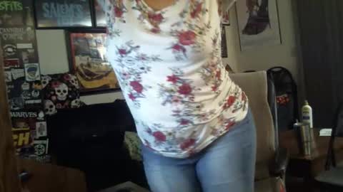 Snapshot of bladesizzo3111 chatting on 02/23/25, 08:06 bladesizzo3111 online show from 02/23/25, 08:06