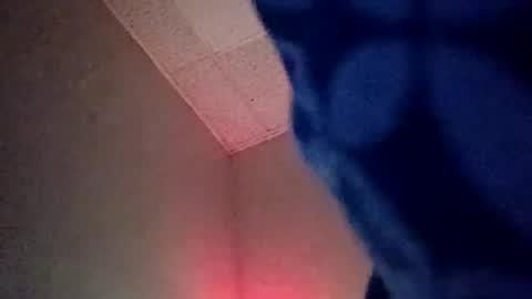 Snapshot of blahblam420 chatting on 11/20/25, 06:02 blahblam420 online show from 11/20/25, 06:02