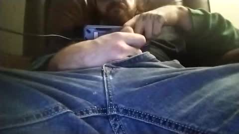 Snapshot of blahblam420 chatting on 11/29/25, 03:31 blahblam420 online show from 11/29/25, 03:31