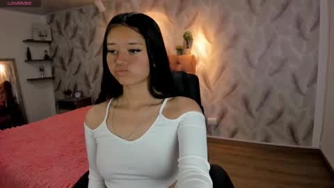 Snapshot of blair_harrison chatting on 10/02/25, 12:01 Blair online show from 10/02/25, 12:01