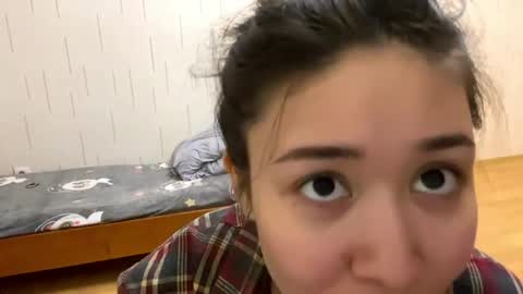 Snapshot of blairstassen chatting on 03/31/26, 04:29 Mila online show from 03/31/26, 04:29