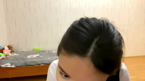 Snapshot of blairstassen chatting on 04/19/26, 03:44 Mila online show from 04/19/26, 03:44