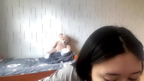 Snapshot of blairstassen chatting on 04/27/26, 06:44 Mila online show from 04/27/26, 06:44