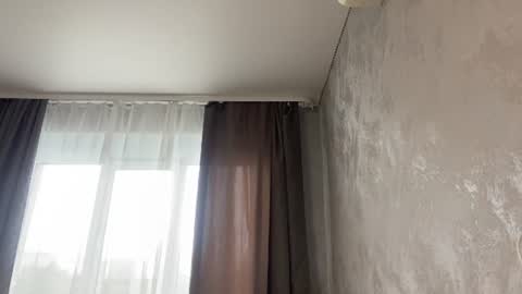 Mila online show from 06/27/26, 12:22