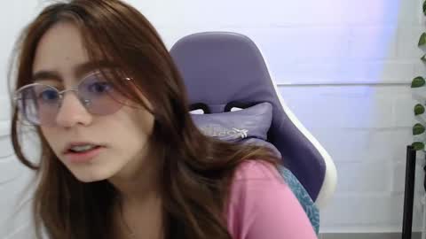 Snapshot of blairvicent chatting on 10/06/25, 02:47 online show from 10/06/25, 02:47