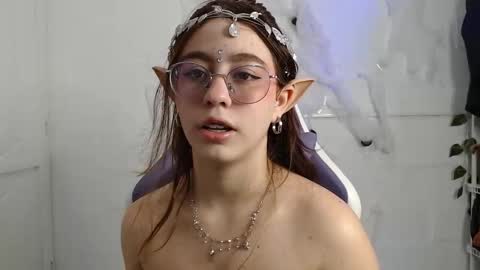 Snapshot of blairvicent chatting on 10/31/25, 03:13 online show from 10/31/25, 03:13