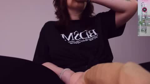 Britney online show from 09/17/25, 09:44