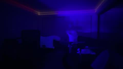 Snapshot of blake_strong chatting on 12/15/25, 09:13 blake_strong online show from 12/15/25, 09:13