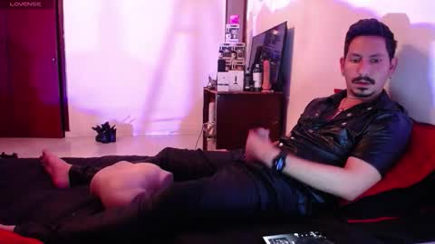 Snapshot of blakedavid69 chatting on 11/08/25, 04:34 David online show from 11/08/25, 04:34