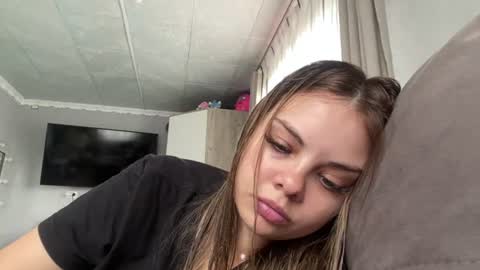 Angel online show from 07/22/26, 09:23