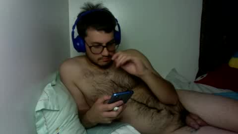 Snapshot of blancpebble chatting on 09/30/25, 12:48 blancpebble online show from 09/30/25, 12:48