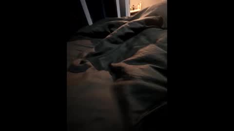 blank420400 online show from 11/23/25, 02:55