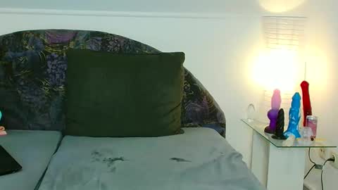 Snapshot of blankerbz chatting on 02/28/25, 07:56 BlankerBz online show from 02/28/25, 07:56