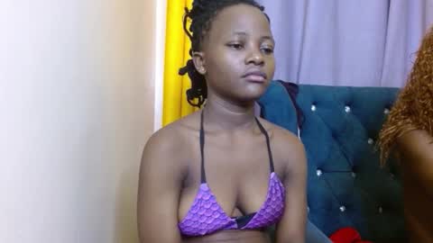 Snapshot of blaq_cherry chatting on 11/05/25, 07:52 cherry online show from 11/05/25, 07:52