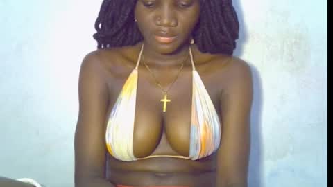 Snapshot of blaq_melanin chatting on 02/20/26, 07:10 nikky00 online show from 02/20/26, 07:10