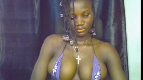 Snapshot of blaq_melanin chatting on 05/09/26, 09:47 nikky00 online show from 05/09/26, 09:47