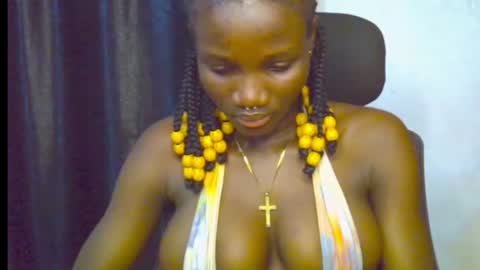 Snapshot of blaq_melanin chatting on 06/14/26, 07:21 nikky00 online show from 06/14/26, 07:21