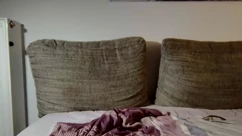 Honey online show from 10/26/25, 01:17