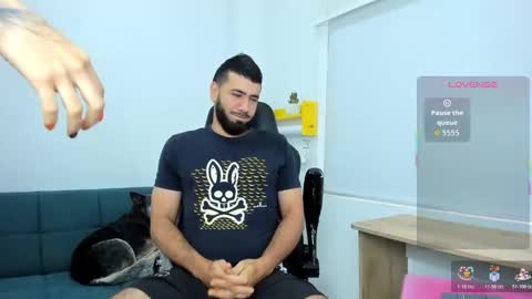 blessedguy_1 online show from 11/13/25, 11:31