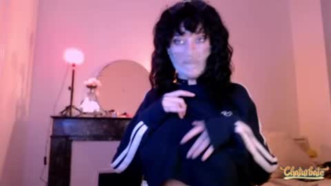 Cassandre online show from 03/05/25, 08:21