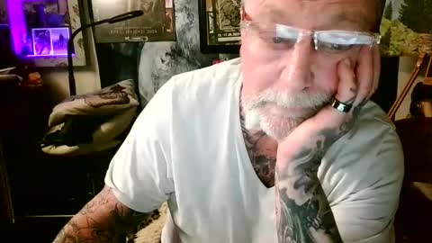 blindsurfer780299 online show from 03/15/26, 10:49