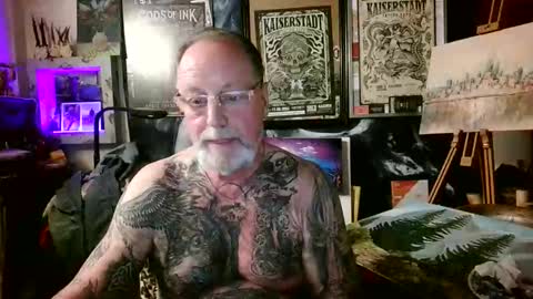blindsurfer780299 online show from 04/05/26, 10:18