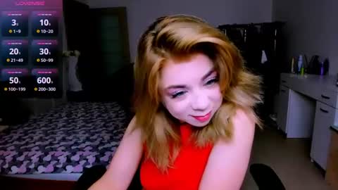 Snapshot of blinkofeyess chatting on 07/01/26, 09:00 Nicole online show from 07/01/26, 09:00