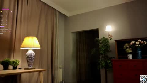 Scarlett NEXT LIVE  5AM gmt online show from 12/29/24, 02:21