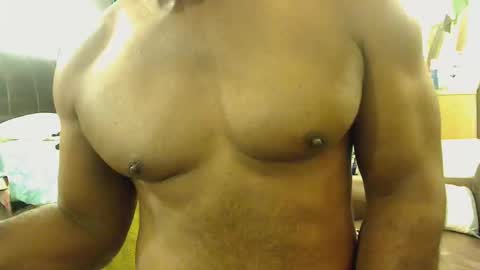 Snapshot of blkbiguncut10462 chatting on 10/29/25, 05:10 blkbiguncut10462 online show from 10/29/25, 05:10