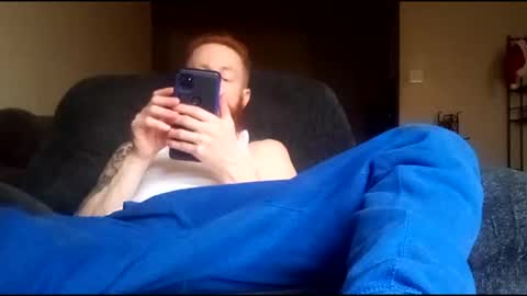 Snapshot of bllg3 chatting on 12/16/25, 07:19 bllg3 online show from 12/16/25, 07:19