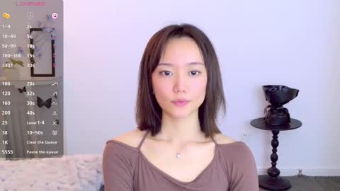 Snapshot of blon_kater chatting on 11/21/25, 05:39 YoYo online show from 11/21/25, 05:39