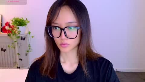 Snapshot of blon_kater chatting on 05/19/26, 07:04 YoYo online show from 05/19/26, 07:04