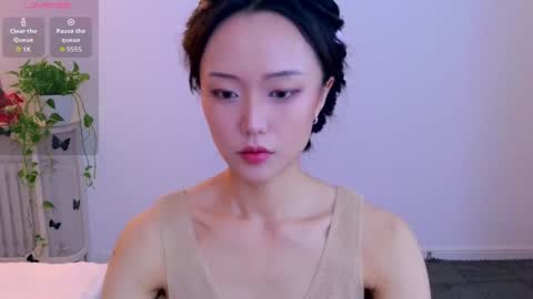 Snapshot of blon_kater chatting on 05/31/26, 09:49 YoYo online show from 05/31/26, 09:49