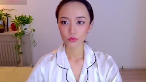 Snapshot of blon_kater chatting on 07/19/26, 06:39 YoYo online show from 07/19/26, 06:39
