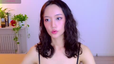 Snapshot of blon_kater chatting on 07/27/26, 11:28 YoYo online show from 07/27/26, 11:28