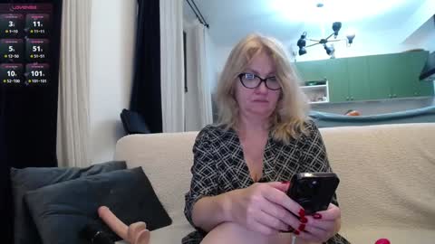 Karina online show from 01/26/25, 09:07