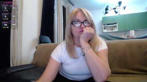 Karina online show from 02/18/25, 08:25