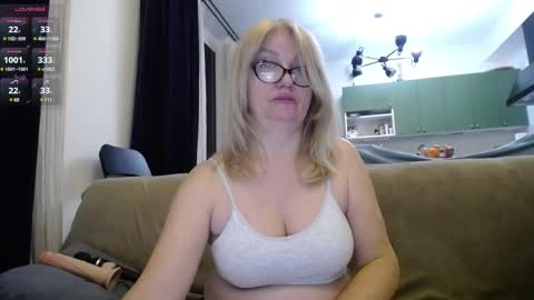 Karina online show from 02/20/25, 09:20