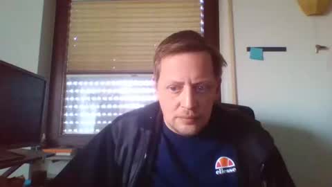 blonde32m online show from 02/10/25, 11:57