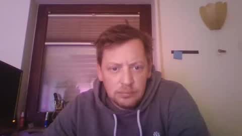 blonde32m online show from 10/26/25, 06:08