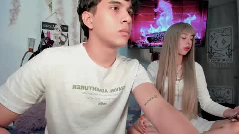 Snapshot of blonde_and_bigcock chatting on 11/22/25, 02:43 Blonde and Sam online show from 11/22/25, 02:43