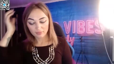 Meryem online show from 10/27/25, 09:57