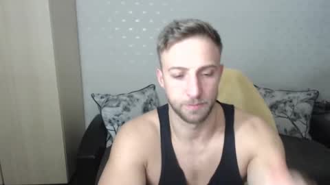 Snapshot of blondeagle chatting on 12/15/24, 08:15 Mr Blond online show from 12/15/24, 08:15