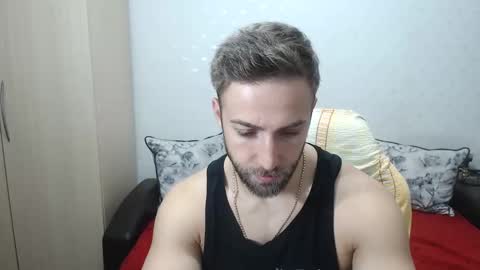 Snapshot of blondeagle chatting on 01/23/25, 09:29 Mr Blond online show from 01/23/25, 09:29